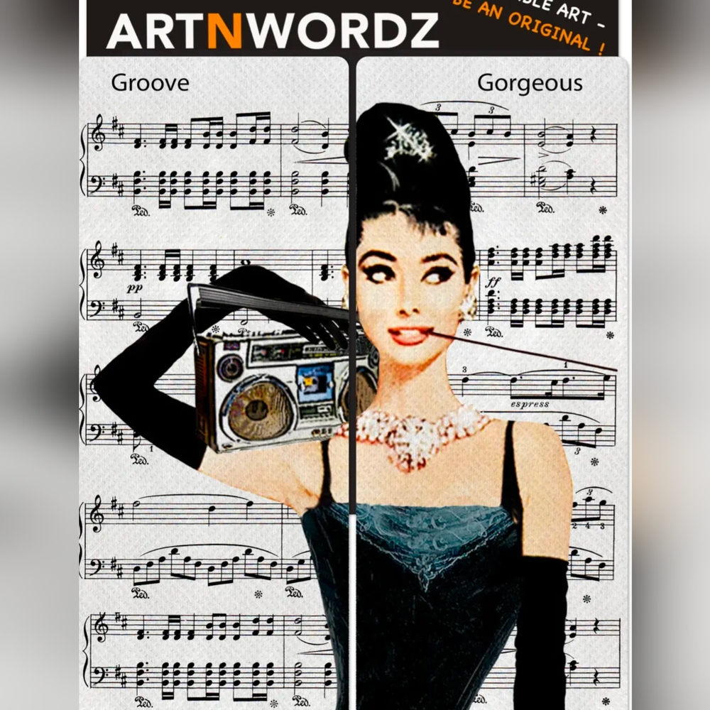 NWT Audrey Hepburn Music Literature Print Socks